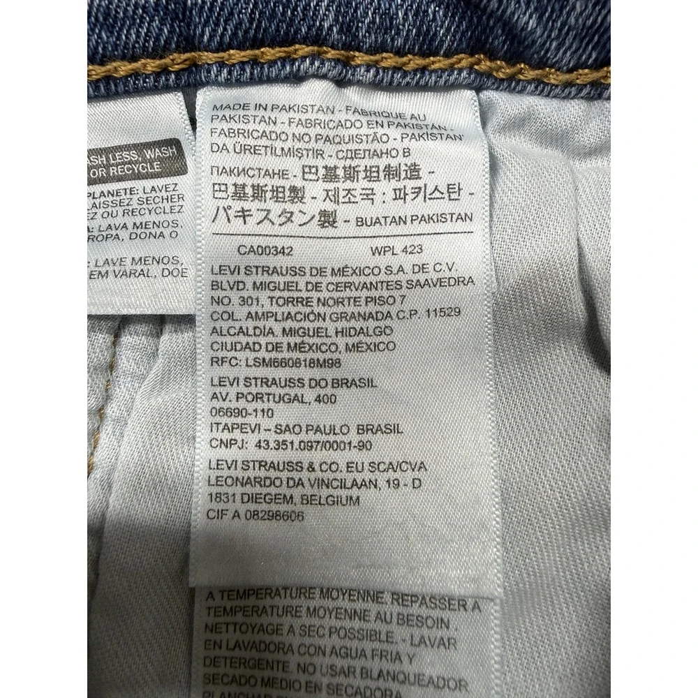 NWT Levis 505 Jeans Mens 36x30 Med Wash Blue Straight Stretch Denim